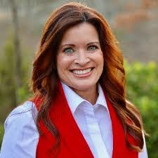 Karla Kelley's Instagram, Twitter & Facebook