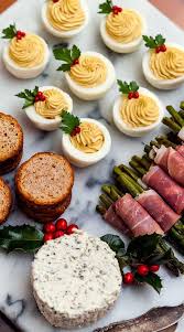 The idea i had in mind. How To Host An Elegantly Easy Christmas Dinner Party Christmas Food Dinner Easy Christmas Dinner Christmas Dinner Buffet