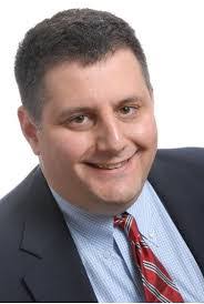 Derek Marcus's Instagram, Twitter & Facebook