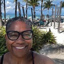 Darnell Hamilton (@Darnell26075403)