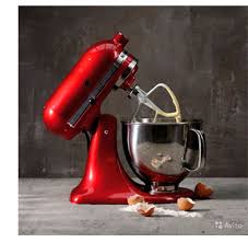 Ten speeds allow you to mix, knead and whip ingredients according to your baking needs. Cual Es La Diferencia Entre La Licuadora Kitchenaid Professional Y La Kitchenaid Artisan Lifehacks De Luisa Olvera