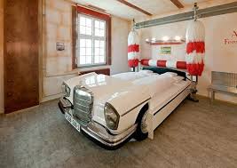 Mercedes Benz Bed At Hotel In Germany Car Themed Bedrooms Car Themed Rooms Cars Room