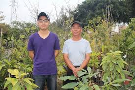 百條農路 就愛捻花惹草的蕭俊平 以實際行動引領無數四健會伙伴邁向人生路 愛農文創 mens