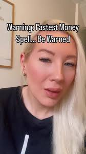 Unlock Abundance: Fast Money Spell with Cinnamon and Candlelight