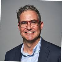 Albert Sierra's Instagram, Twitter & Facebook