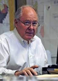 Robert Peveto's Instagram, Twitter & Facebook