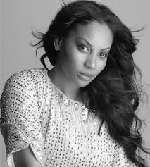 Sonya Vines's Instagram, Twitter & Facebook