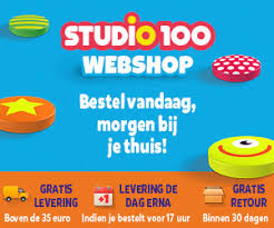 In de bioscoop, rond zijn bekende personages bob en annie de rooij. Studio 100