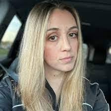 Amber Kangas's Instagram, Twitter & Facebook