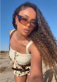 Ella Thomas (@3llathomas)’s videos with drive a funky car