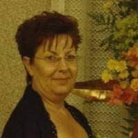 Gwen Hartman's Instagram, Twitter & Facebook