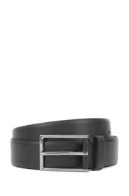 Cette ceinture homme en cuir disponible en noir ou en marron, est très élégante grâce à l'aspect reliéfé du cuir. Hugo Boss Ceintures En Cuir Homme Homme