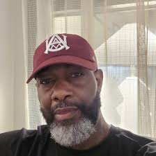 A Mississippi stud hits the ground! What a great shot 🙌🏹🦌