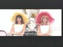 Retour sur leurs photos les plus. Les Demoiselles De Rochefort Chanson Des Jumelles Youtube