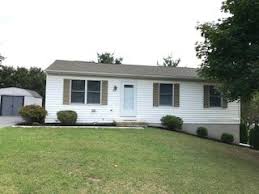 865 High St Chambersburg Pa 17202 House For Rent In Chambersburg Pa Apartments Com