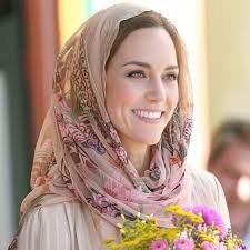 This Arthur Eze wear, is it a mistake of button or new fashion style