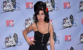 Amy winehouse walks around muswell hill, an area of north london, and chats to local shop owners. 50 Amy Winehouse Quotes About Love Death And Fame 2021