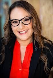 All about celebrity Chris Farah! Watch list of Movies online: Modern Family 