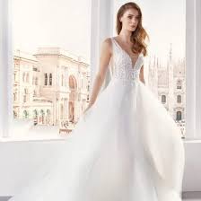 Maybe you would like to learn more about one of these? Nicole Milano Brautkleider Bei Lin Riehl Das Hochzeitshaus