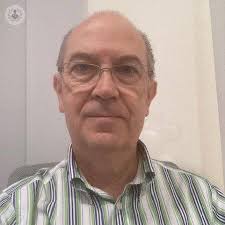 Dr. Fernando Monreal García de Vicuña: especialista en Urología en Oviedo