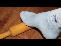 как лечить косточку на ноге в домашних условиях отзывы Kostochka Na Noge Uzhimaetsya I Propadaet Nashi Babushki Masterski Vladeli Etim Vidom Massazha Youtube