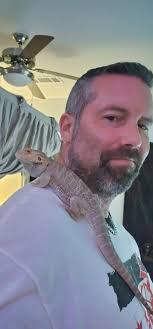 Bearded Dragon Owners Sharing Photos and Experiences