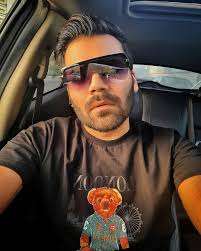 Danial Moradian (@daniyal.0rg) • Instagram photos and videos