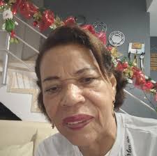 Nunca será bastante las obras que ella inspira, en cada una se admira un  motivo constante, un sentimiento gigante que en ti ve la pasión, un lazo  con devoción, es un vínculo