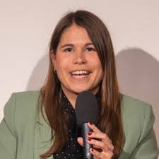 Andrea Usadel (@AndreaUsadel)