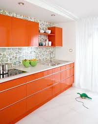 colors that go well with orange for