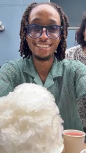 First time trying kakigori in Japan…such a delicious treat!  😋🍧#FromKzooToNumazu #Oishi