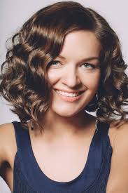 Curly hair can be a great asset if you know how to style it like the pro hairstylists. Best Haircuts For Curly Hair 45 Trending Cuts For 2021 All Things Hair Us