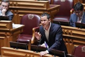 2 min (tempo de leitura). Joao Bernardo E O Novo Diretor Geral Da Energia Politica Correio Da Manha