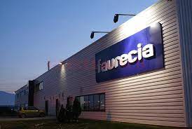 Ei pretindeau bani pentru efectuarea fişelor medicale şi întocmirea dosarului de angajare. Locuri De MuncÄ Vacante La Faurecia Valcea Gazeta De Sud