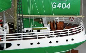 Alexander Von Humboldt 1 150 Revell Kit Humboldt Vons Revell