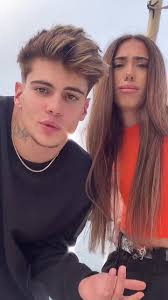 Victor Perez Y La Batres