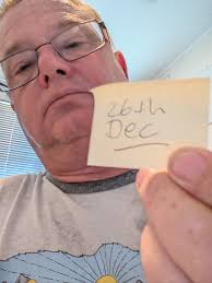 Spotting Scammers in Online Groups, Tips and Warnings