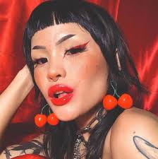 USC community gift guide