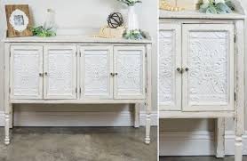 Distressed White Buffet Table In 2020 White Buffet Table White Buffet Buffet Table Decor