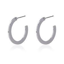 Un grand choix de voici un magnifique piercing pour la langue de qualité en acier chirurgical 316l, avec son motif en forme. Creoles Acier Chirurgical Classiques Diametre 25 Mm Anartxy Anartxy Bpe255pl Vente De Bijoux De Createurs Taratata Bijoux Nature Bijoux Franck Herval Zag Cadeau Des 30 Livraison Gratuite Des 50