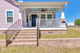 Airbnb works hard to make sure hosts and guests are treated with respect. Bess In North Charleston Houses For Rent In North Charleston South Carolina United States