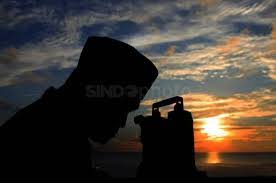 Lewat sidang isbat 1 syawal, pemerintah menetapkan hari raya idul fitri 1438 hijriyah jatuh pada pemerintah mengumumkan hasil sidang isbat untuk menentukan awal puasa atau 1 ramadan 1442. Tentukan Awal Syawal 1442 H Kemenag Sidang Isbat 11 Mei 2021