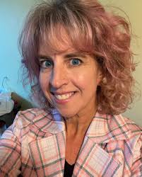 Stacy Dehart's Instagram, Twitter & Facebook