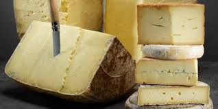 Les Fromages A Pate Pressee Cuite Ou Non Cuite