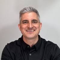 Stacy Hammett's Instagram, Twitter & Facebook