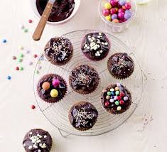 You don't need any cake decorating skills or tools at all to make these adorable treats that look almost too cute to eat! Cupcake Recipes For Kids Bbc Good Food