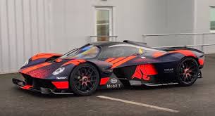 Hear The Aston Martin Valkyrie S V12 In All Its High Revving Glory Aston Martin Aston Valkyrie