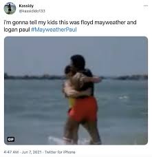 For some reason, logan paul will be in the ring with floyd mayweather. 79eh1fyp7en1sm