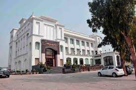Deventure Hotel G T Road Hotels In Karnal Justdial Near bharmanand chownk near gogdhipur fatak,in front of taj petrol pump , sector 3. deventure hotel g t road hotels in