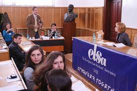 Vezi procedura de admitere, actele necesare pentru inscrierea la facultate. Drept Admitere LicenÈÄ Admitere 2021 Universitatea Alexandru Ioan Cuza Din IaÈi